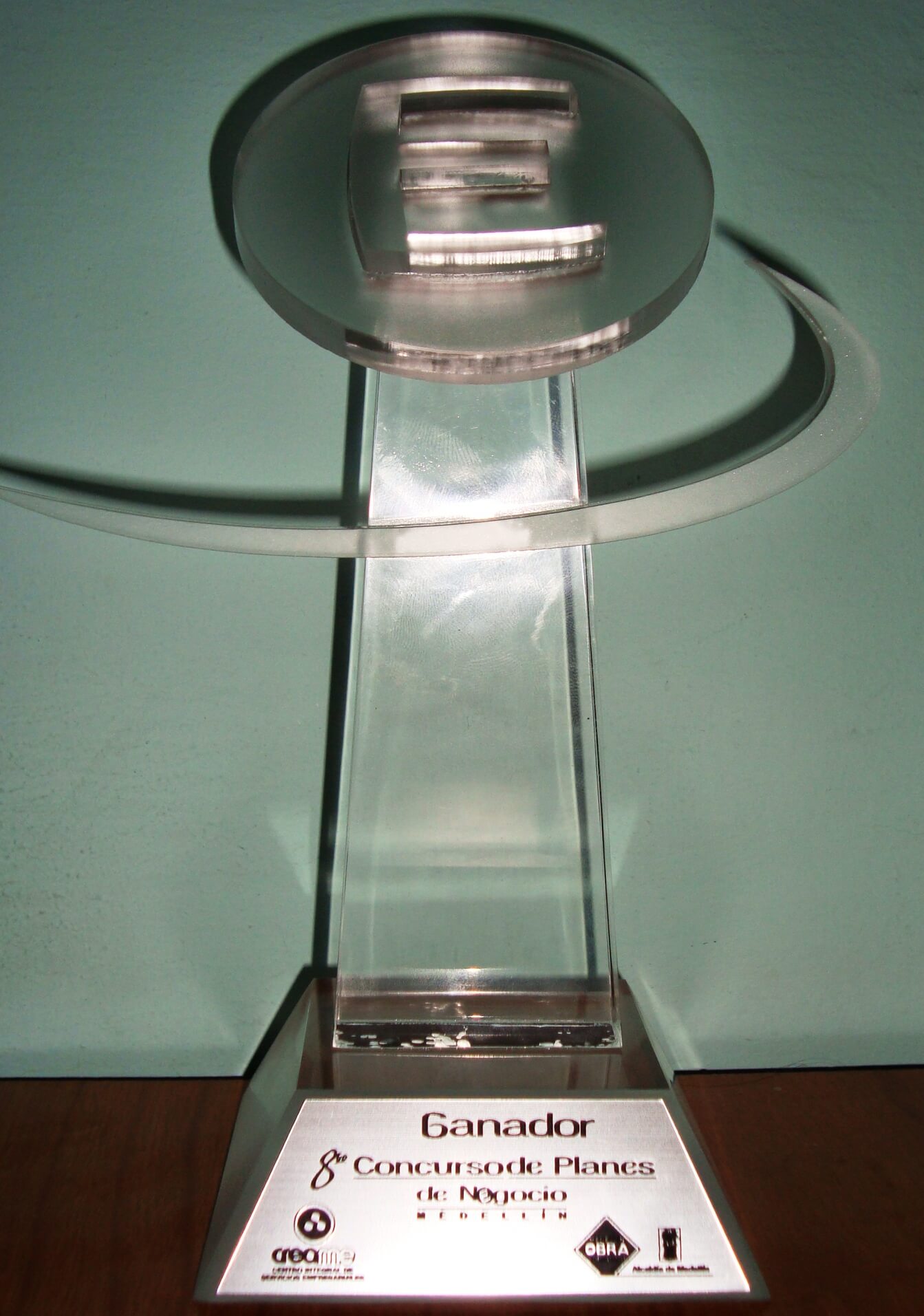 SOLUTECIA, ganadores del 8.º Concurso de Planes de Negocios, Medellín, 2009